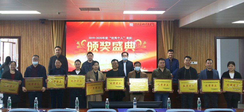 懷化吉光琴行有限公司,懷化吉光琴行,懷化鋼琴，懷化琴行，懷化雅馬哈鋼琴
